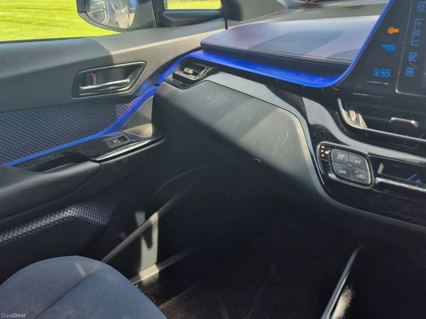 Toyota C-HR Hatchback, Petrol, 2018, Grey