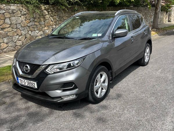 Nissan Qashqai MPV, Petrol, 2019, Grey