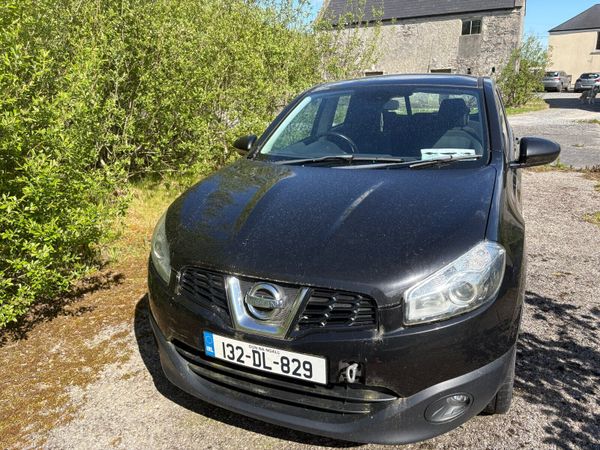 Nissan Qashqai Hatchback, Diesel, 2013, Black