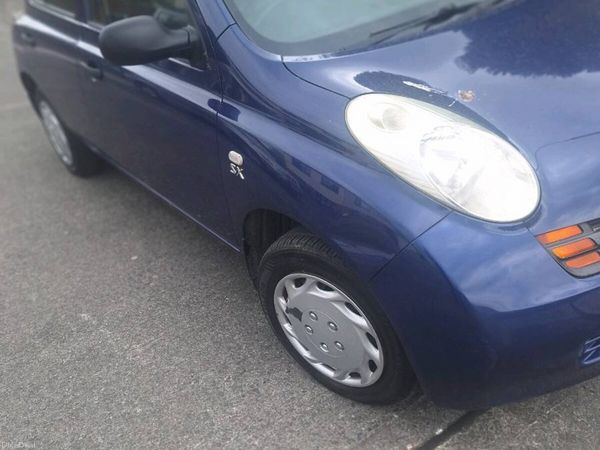 Nissan Micra Hatchback, Petrol, 2005, Blue