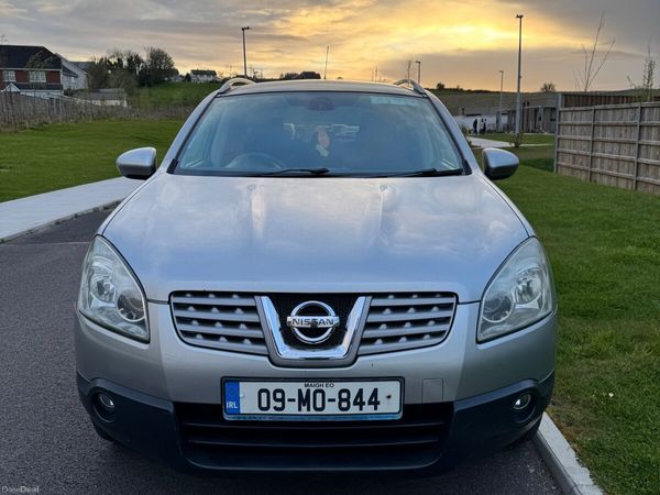 Nissan Qashqai+2 Hatchback, Diesel, 2009, Silver