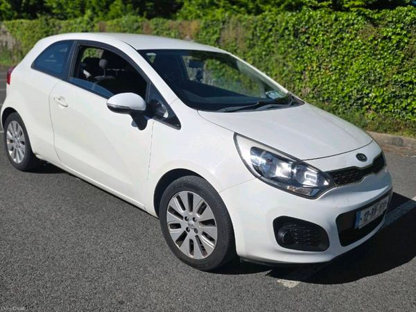 Kia Rio Hatchback, Diesel, 2012, White