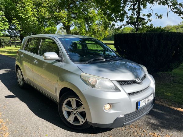 Toyota Urban Cruiser SUV, Diesel, 2011, Silver