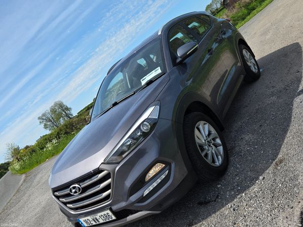 Hyundai Tucson SUV, Diesel, 2016, Grey