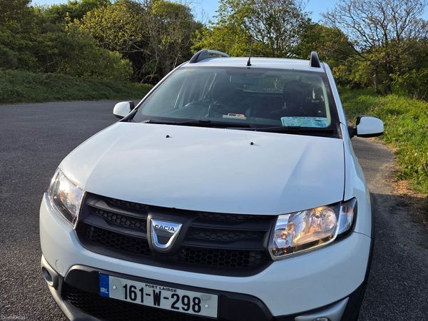 Dacia Sandero Stepway Hatchback, Diesel, 2016, White
