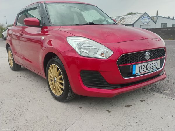 Suzuki Swift Hatchback, Petrol, 2017, Red