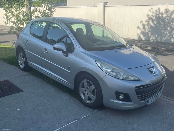 Peugeot 207 Hatchback, Petrol, 2011, Grey