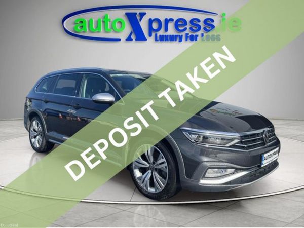 Volkswagen Passat Estate, Diesel, 2023, Grey