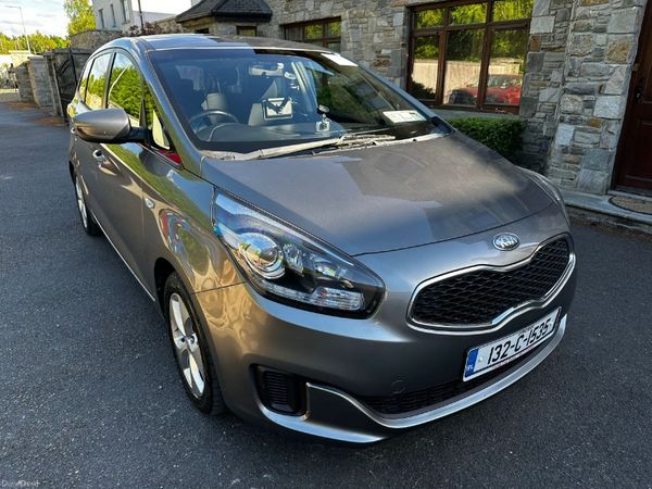 Kia Carens MPV, Diesel, 2013, Silver