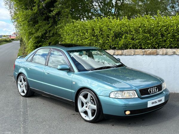 Audi A4 Saloon, Petrol, 2001, Blue