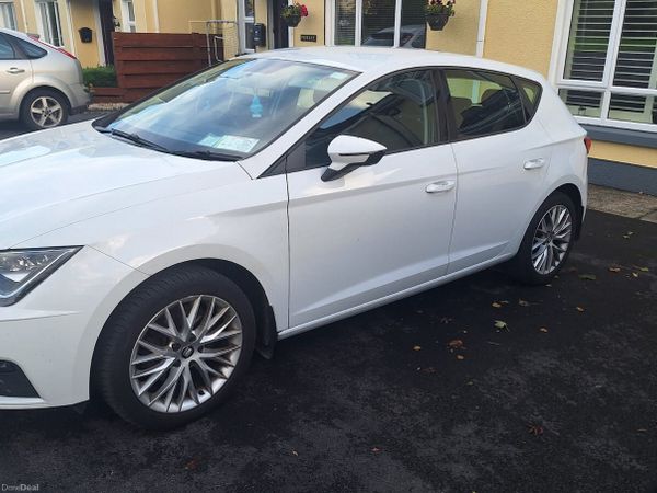 SEAT Leon Estate, Diesel, 2019, White