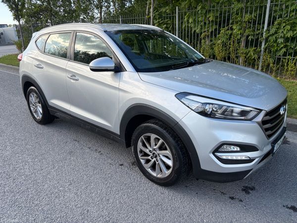 Hyundai Tucson SUV, Diesel, 2017, Silver