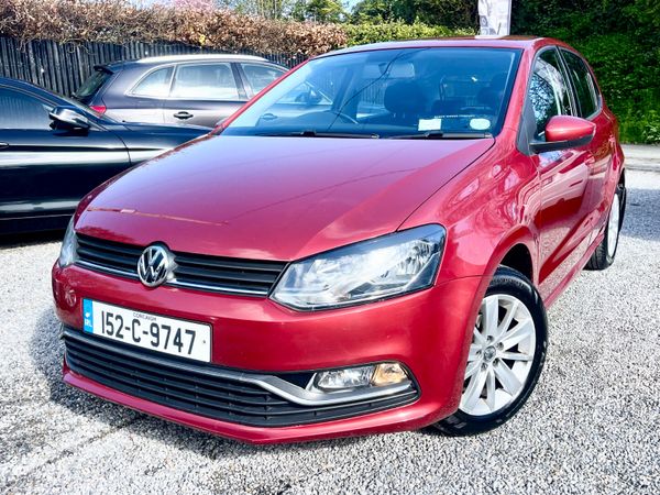 Volkswagen Polo Hatchback, Petrol, 2015, Red