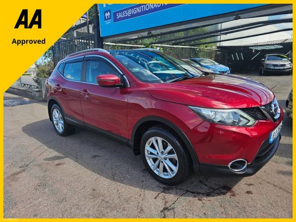 Nissan Qashqai MPV, Petrol, 2016, Red