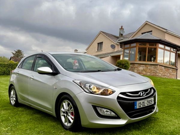 Hyundai i30 Hatchback, Diesel, 2012, Silver