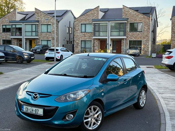 Mazda Mazda2 Hatchback, Petrol, 2013, Blue