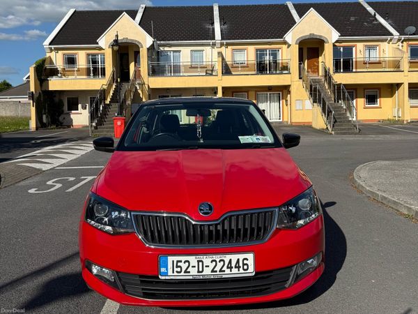 Skoda Fabia Hatchback, Petrol, 2015, Red