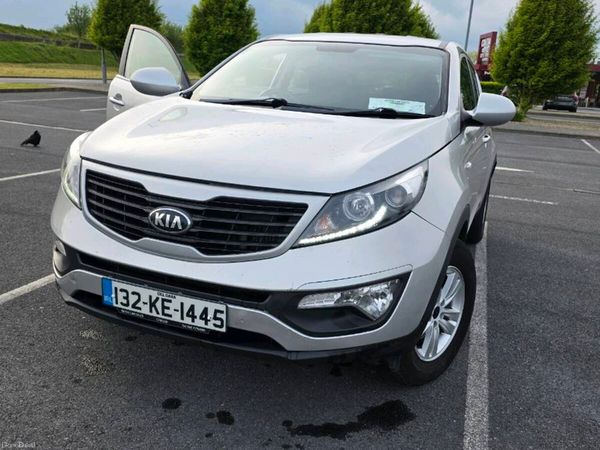 Kia Sportage SUV, Diesel, 2013, Silver