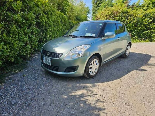 Suzuki Swift Hatchback, Petrol, 2013, Green