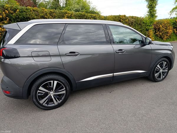Peugeot 5008 MPV, Diesel, 2019, Grey