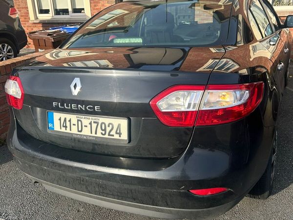 Renault Fluence Saloon, Diesel, 2014, Black
