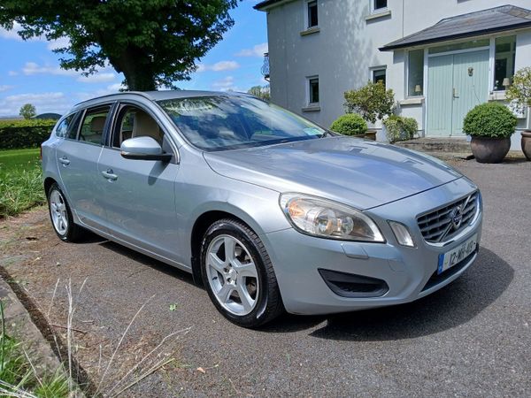 Volvo V60 Estate, Diesel, 2012, Silver