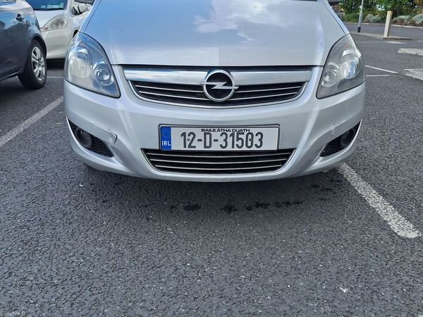 Opel Zafira MPV, Diesel, 2012, Silver