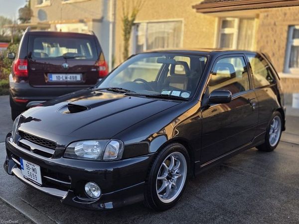 Toyota Starlet Hatchback, Petrol, 1999, Black