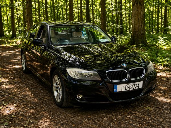 BMW 3-Series Saloon, Diesel, 2011, Black