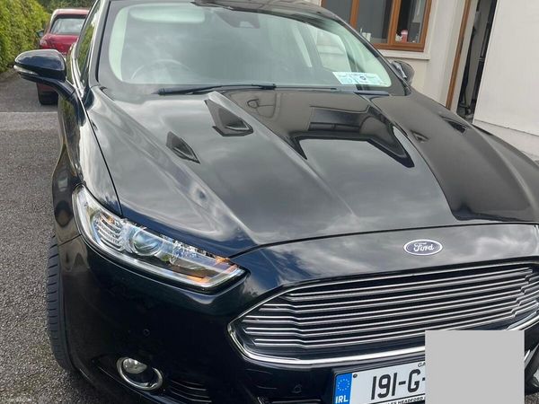 Ford Mondeo Hatchback, Diesel, 2019, Black
