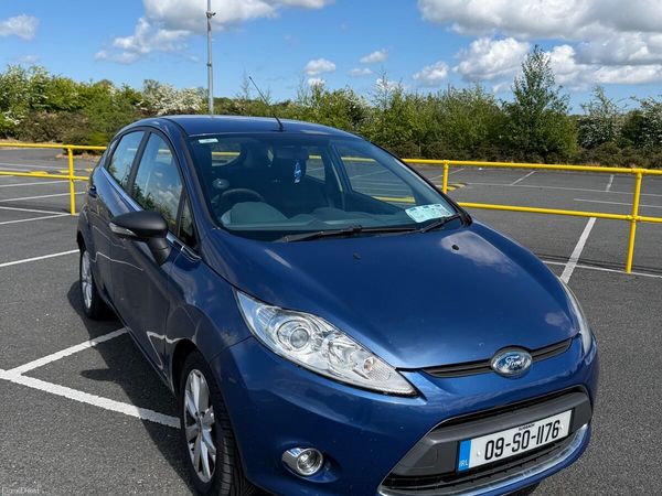 Ford Fiesta Hatchback, Petrol, 2009, Blue