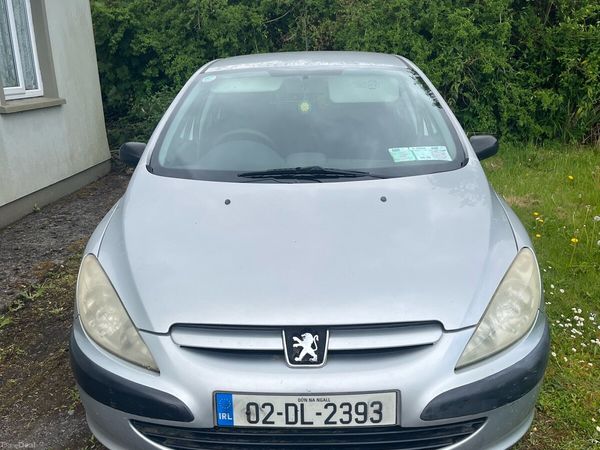 Peugeot 307 Hatchback, Petrol, 2002, Grey