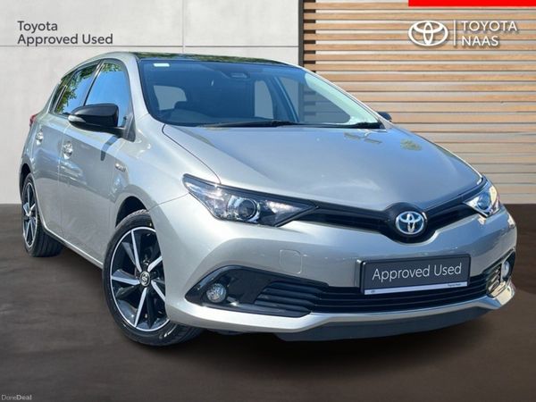 Toyota Auris MPV, Petrol Hybrid, 2018, Grey
