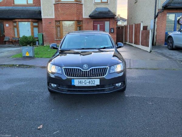 Skoda Superb Saloon, Diesel, 2014, Black