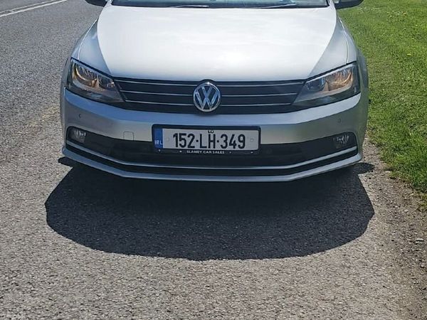 Volkswagen Jetta Saloon, Diesel, 2015, Silver