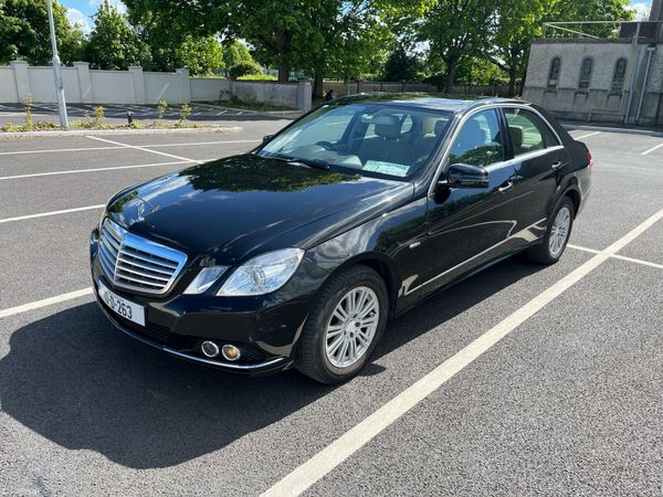 Mercedes-Benz E-Class Saloon, Diesel, 2010, Black