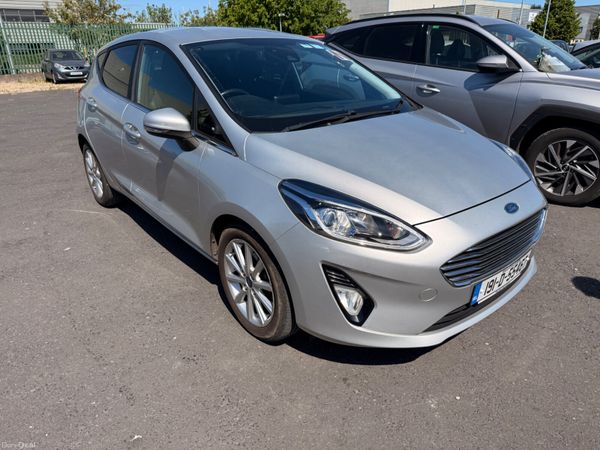 Ford Fiesta Hatchback, Diesel, 2019, Silver