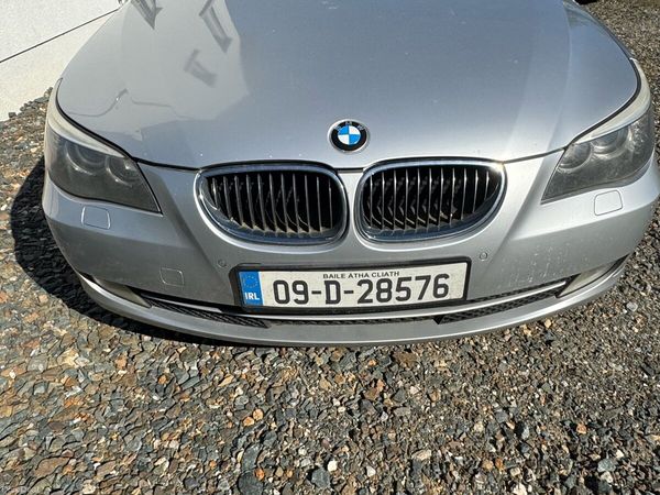 BMW 5-Series Saloon, Diesel, 2009, Silver