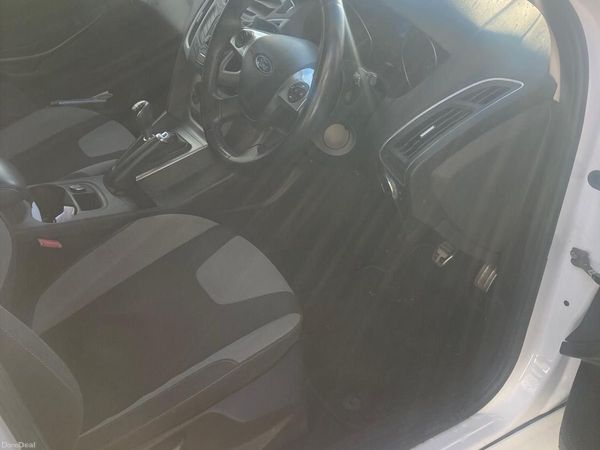 Ford Focus Hatchback, Diesel, 2014, White