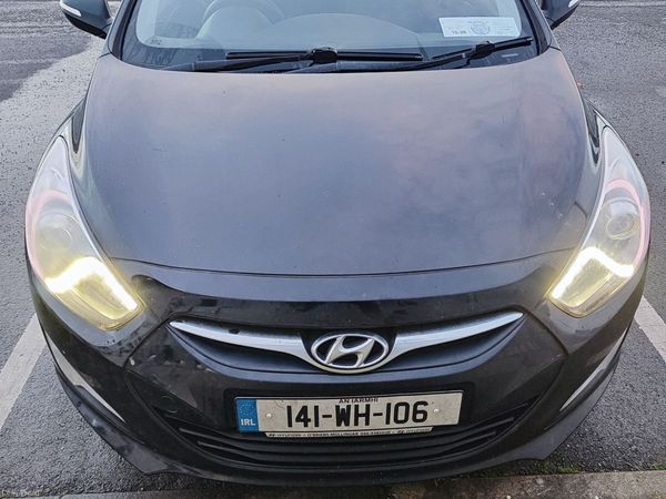 Hyundai i40 Saloon, Diesel, 2014, Black