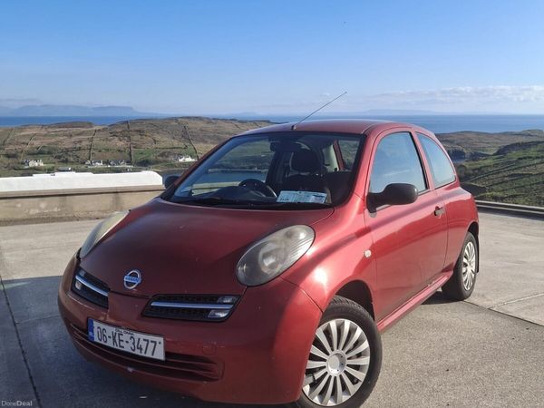 Nissan Micra Hatchback, Petrol, 2006, Red