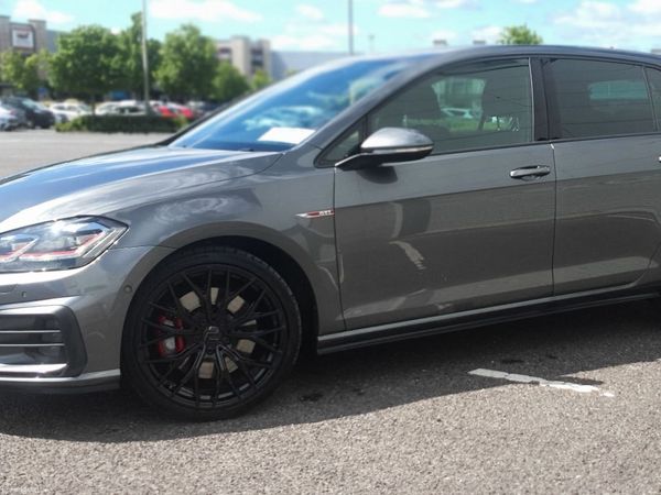 Volkswagen Golf Estate, Petrol, 2018, Grey