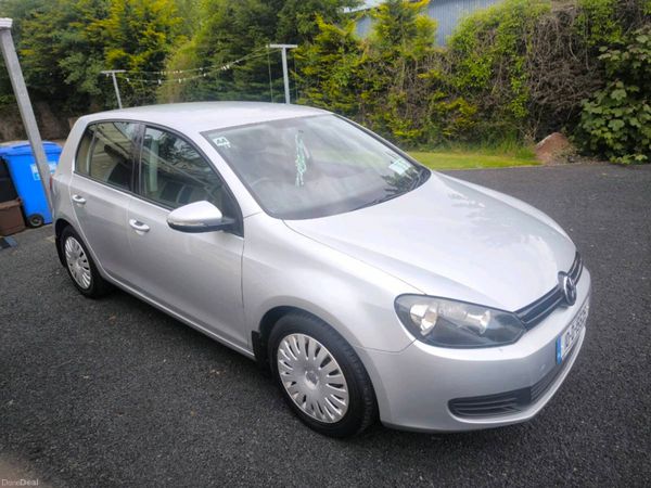 Volkswagen Golf Hatchback, Petrol, 2010, Silver