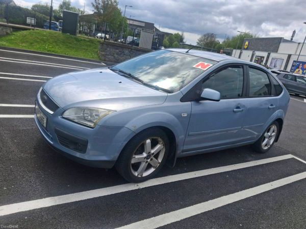 Ford Focus Hatchback, Petrol, 2007, Blue