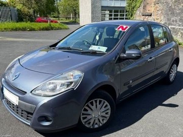 Renault Clio Hatchback, Ethanol Petrol, 2010, Blue