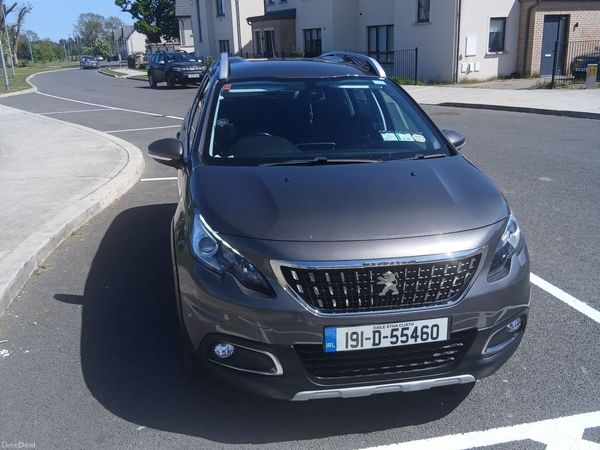 Peugeot 2008 Hatchback, Diesel, 2019, Grey
