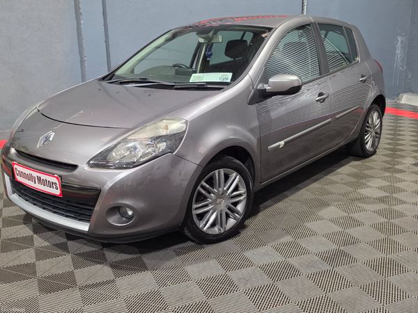 Renault Clio Hatchback, Petrol, 2012, Grey