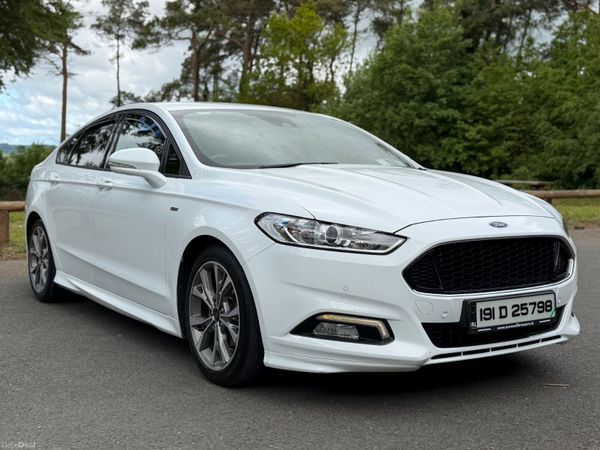 Ford Mondeo Hatchback, Diesel, 2019, White