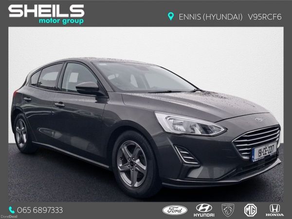 Ford Focus Hatchback, Petrol, 2019, Grey