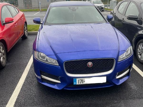 Jaguar XF Saloon, Diesel, 2017, Blue